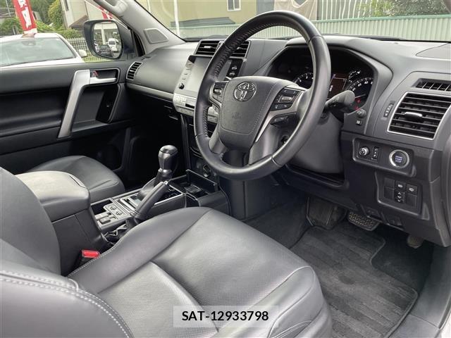 Toyota LAND CRUISER PRADO 2020 8907436-14