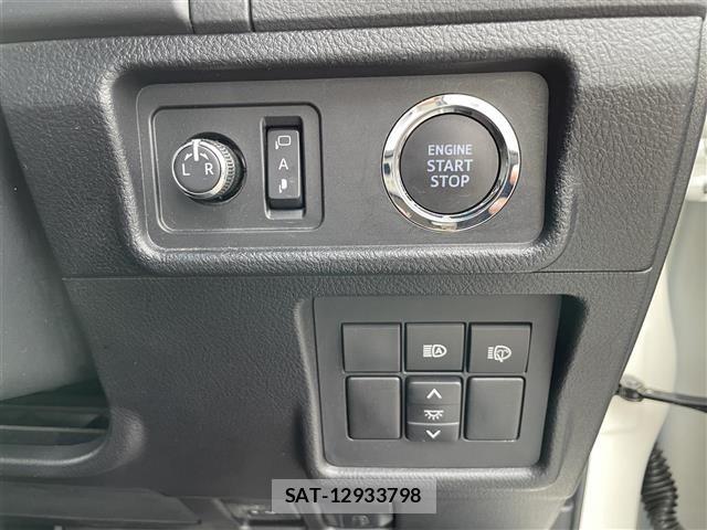 Toyota LAND CRUISER PRADO 2020 8907436-6