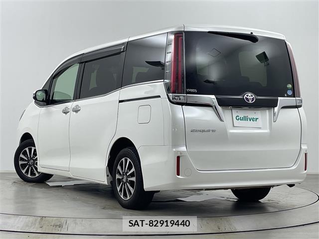 Toyota ESQUIRE 2017 8908844-13