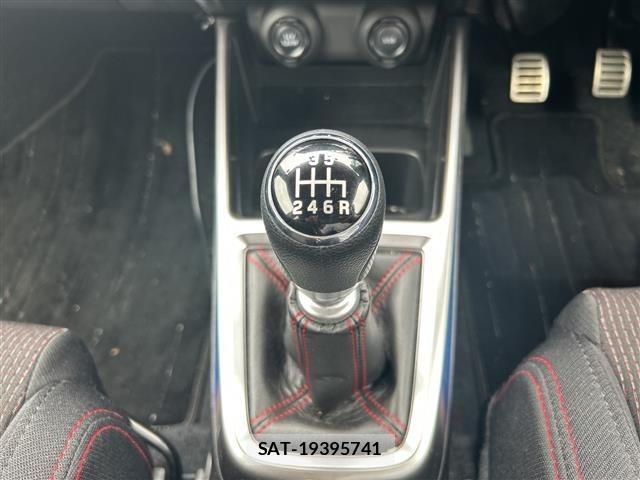 Suzuki SWIFT 2025 8692111-8