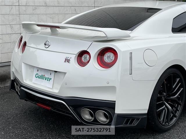 Nissan GT-R 2017 8908268-8