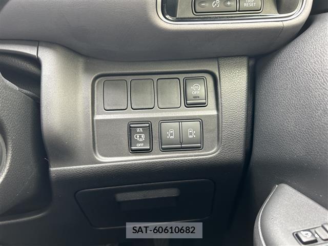 Nissan SERENA 2021 8927370-20