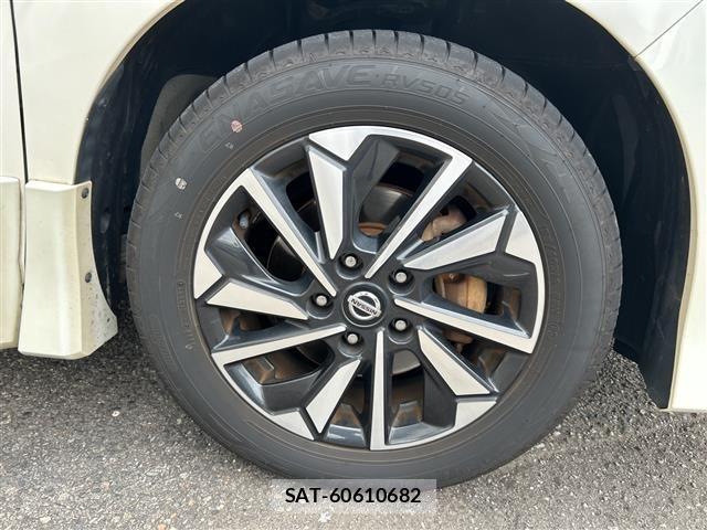 Nissan SERENA 2021 8927370-21