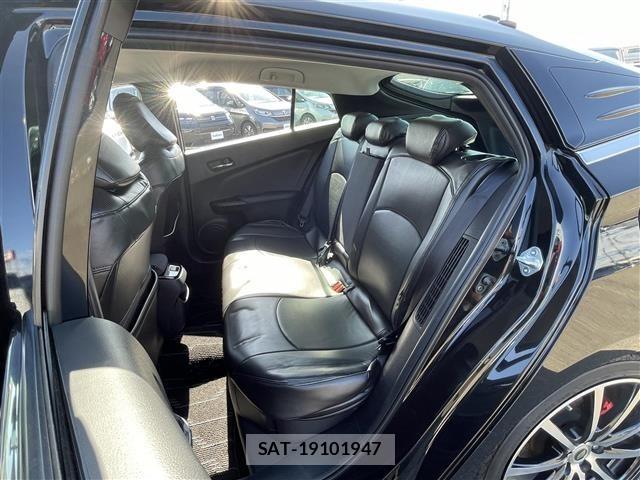 Toyota PRIUS PHV 2021 8915782-10
