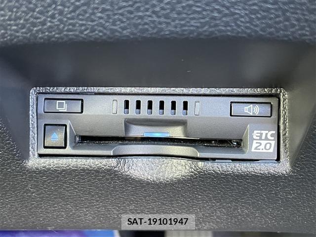 Toyota PRIUS PHV 2021 8915782-20