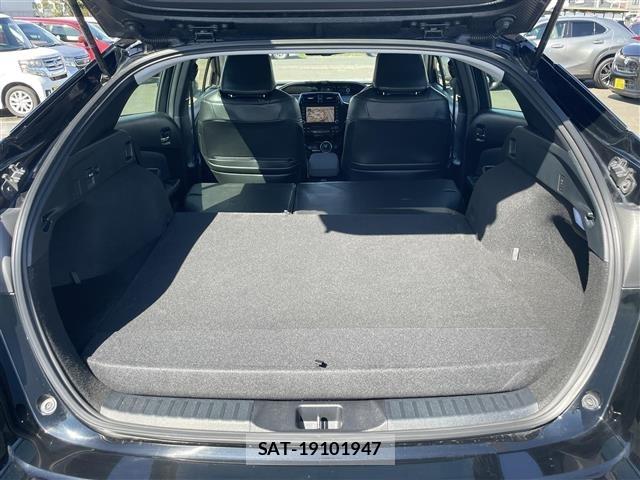 Toyota PRIUS PHV 2021 8915782-21