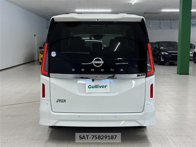 Nissan SERENA 2024 8717006-11