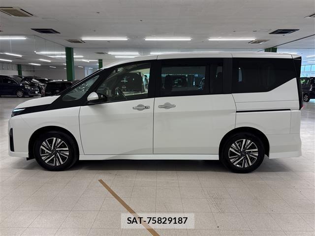 Nissan SERENA 2024 8717006-20