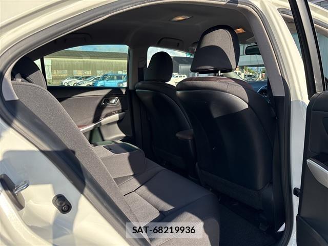 Toyota SAI 2014 8863018-4