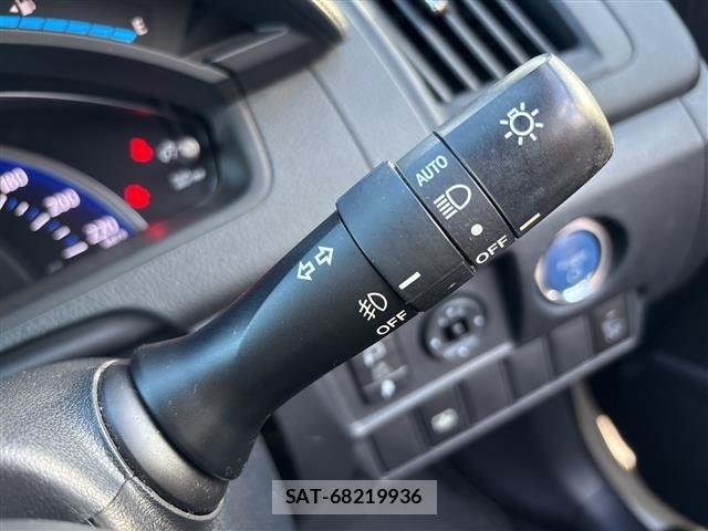 Toyota SAI 2014 8863018-8
