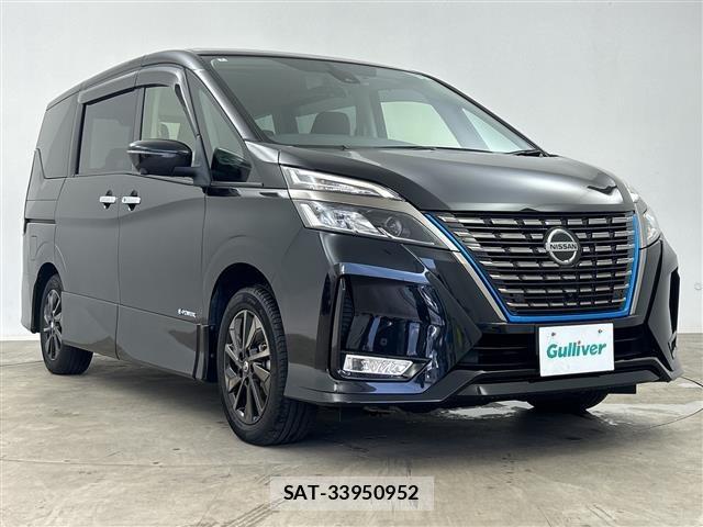 Nissan SERENA 2022 8927421-0