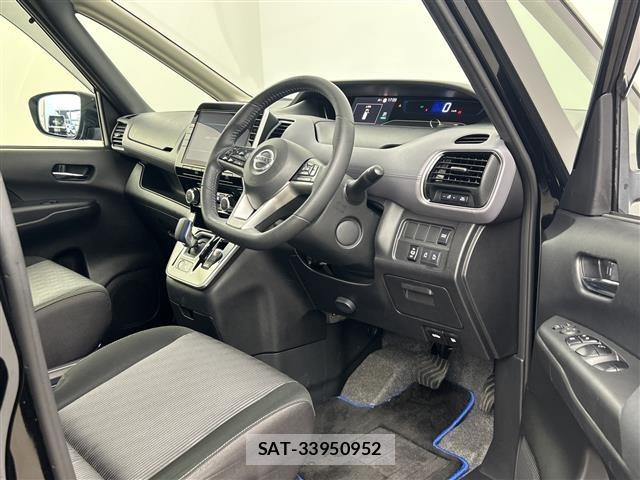 Nissan SERENA 2022 8927421-22