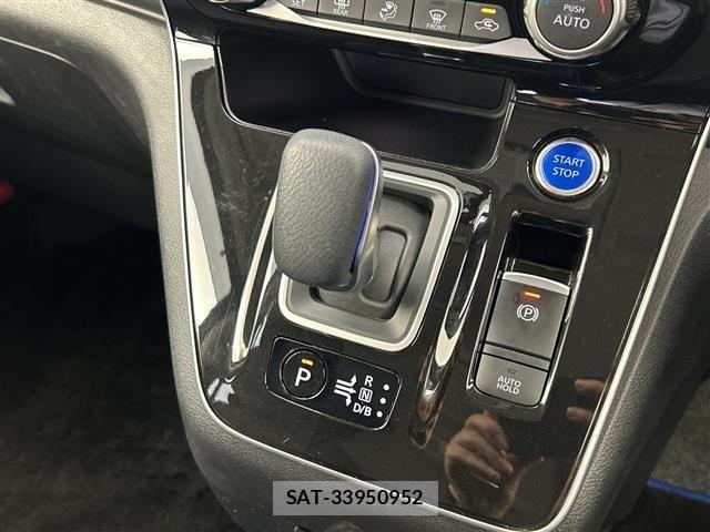 Nissan SERENA 2022 8927421-9