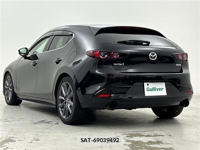Mazda MAZDA3 2021 8909338-15