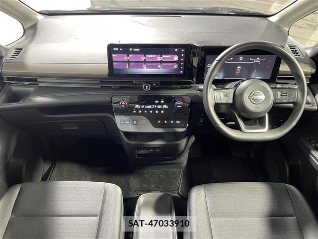 Nissan SERENA 2023 8921740-13