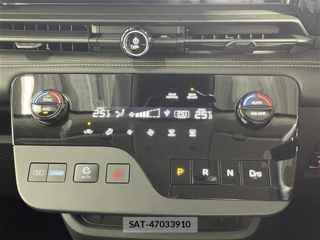 Nissan SERENA 2023 8921740-8