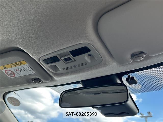 Toyota AQUA 2022 8705750-10