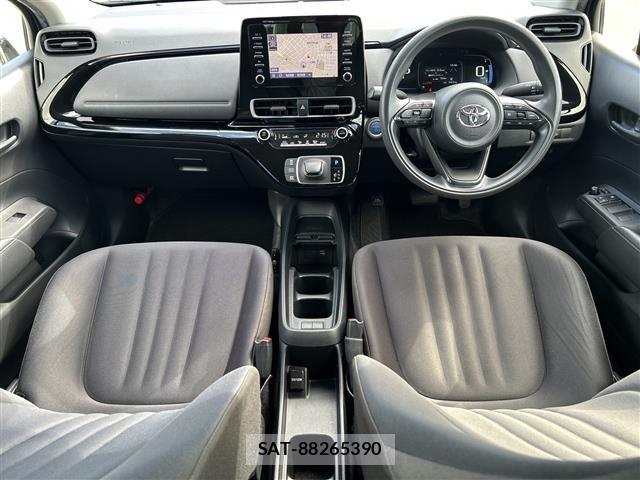 Toyota AQUA 2022 8705750-16