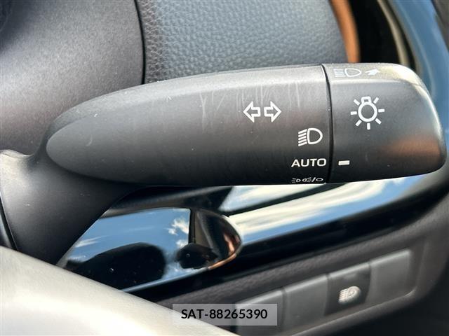 Toyota AQUA 2022 8705750-2