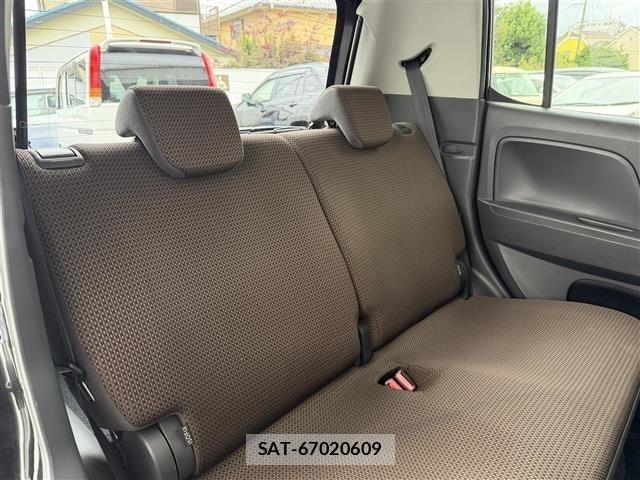 Suzuki MR WAGON 2014 8903321-3