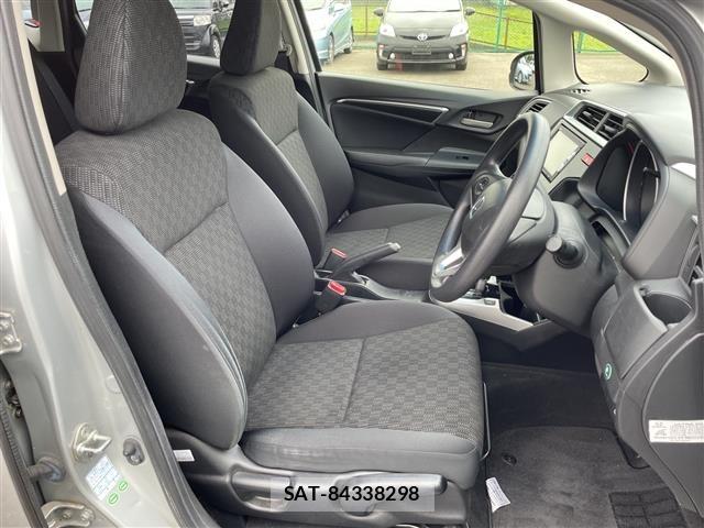 Honda FIT 2013 8922092-14