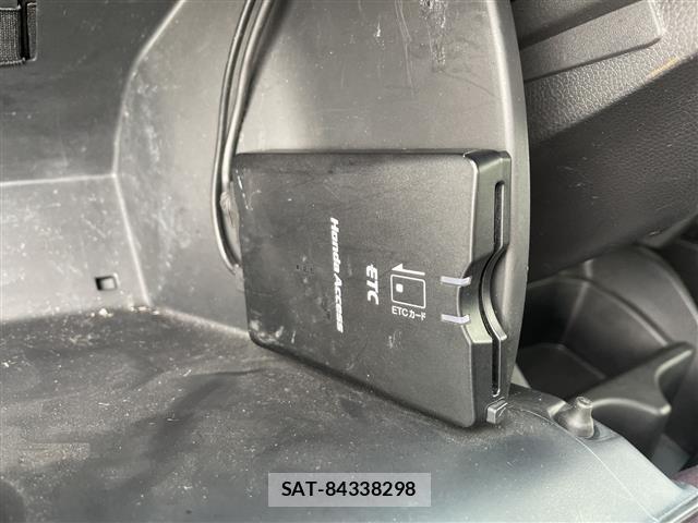 Honda FIT 2013 8922092-27