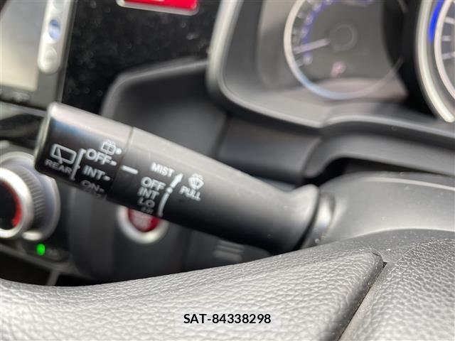 Honda FIT 2013 8922092-3
