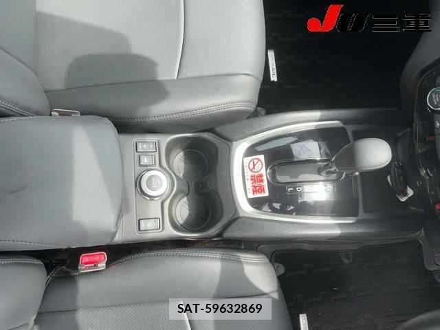 Nissan X-TRAIL 2014 8926176-26