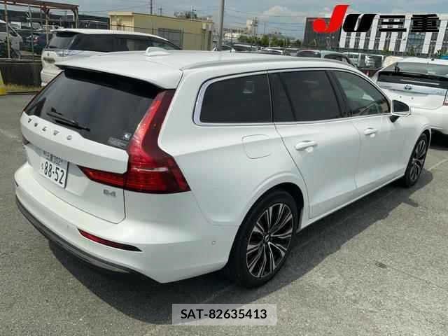 Volvo V60 2023 8788137-6