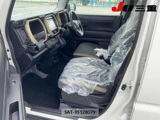 Suzuki HUSTLER 2026 8777158-3