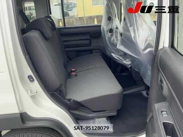 Suzuki HUSTLER 2026 8777158-5