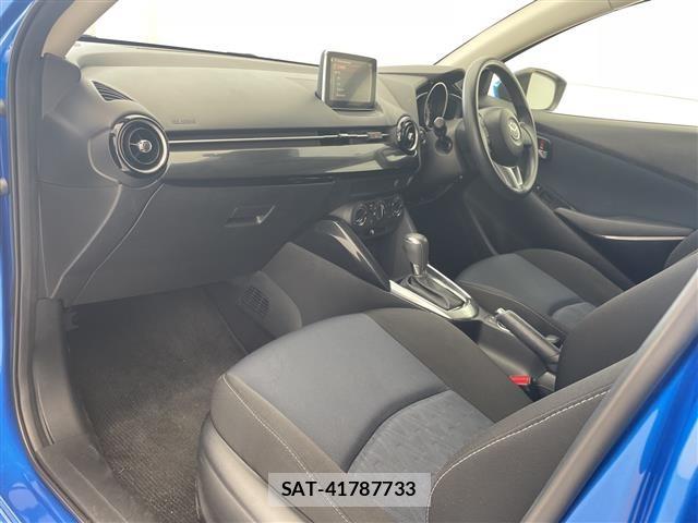 Mazda DEMIO 2015 8689406-2