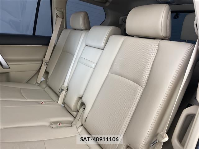 Toyota LAND CRUISER PRADO 2023 8907455-12