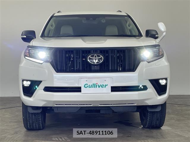 Toyota LAND CRUISER PRADO 2023 8907455-17