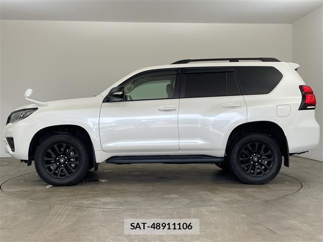 Toyota LAND CRUISER PRADO 2023 8907455-21