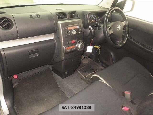 Toyota PIXIS SPACE 2013 8806478-4