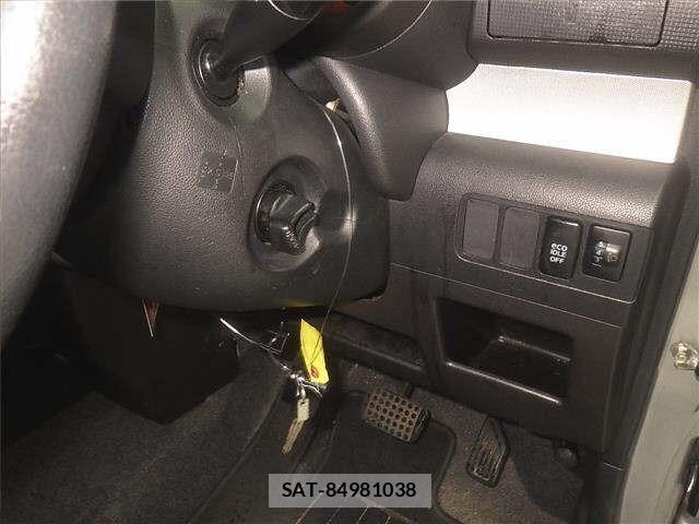 Toyota PIXIS SPACE 2013 8806478-8