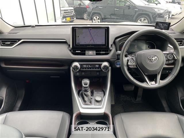 Toyota RAV4 2021 8709442-14