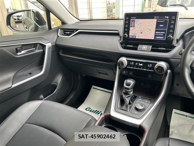 Toyota RAV4 2021 8709443-12