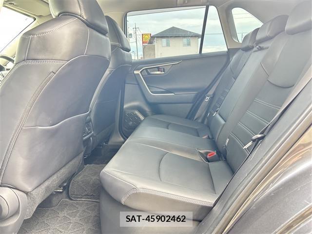 Toyota RAV4 2021 8709443-5