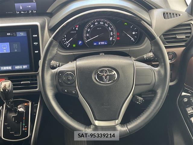Toyota ESQUIRE 2019 8692644-1