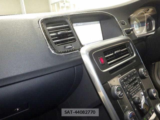 Volvo S60 2014 8862054-3