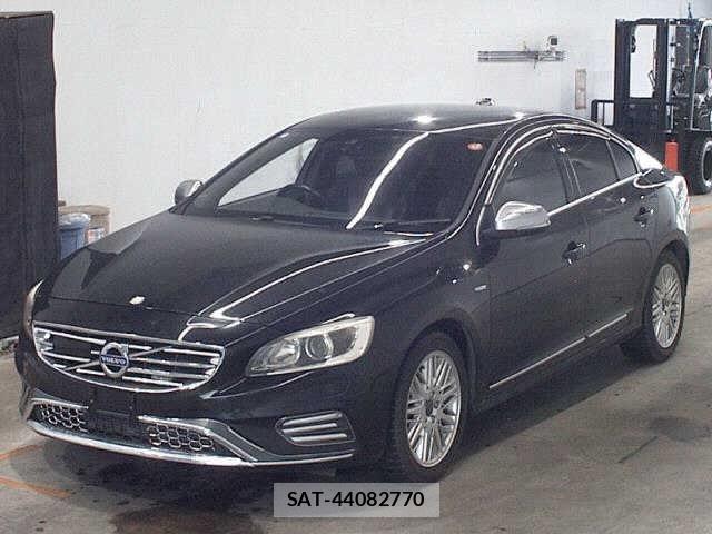 Volvo S60 2014 8862054-4