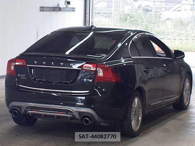 Volvo S60 2014 8862054-5