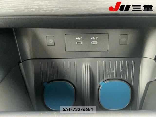 Nissan ELGRAND 2026 8908908-22