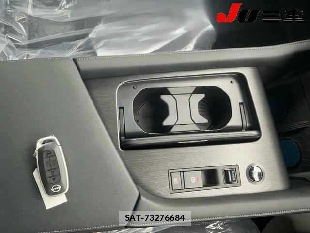 Nissan ELGRAND 2026 8908908-23