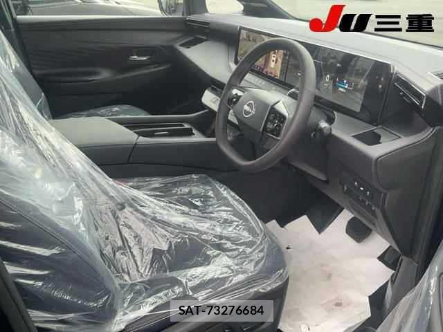 Nissan ELGRAND 2026 8908908-4