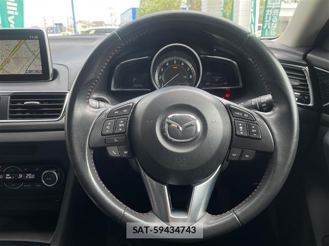 Mazda AXELA 2014 8911751-18