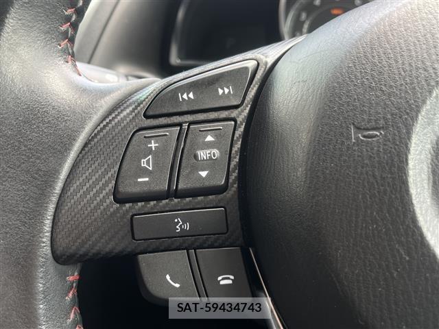 Mazda AXELA 2014 8911751-19