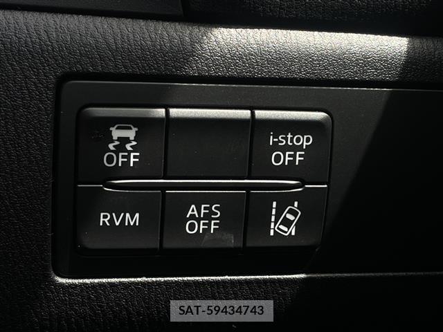 Mazda AXELA 2014 8911751-4